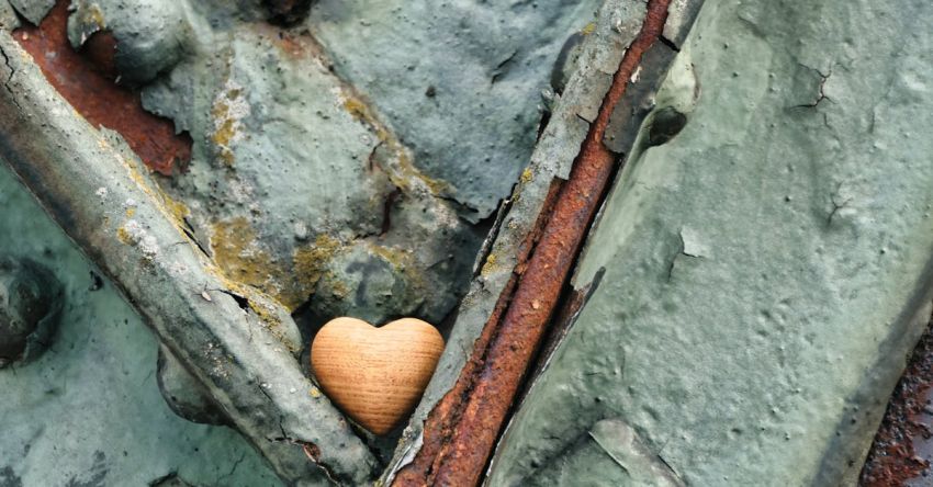 Pull-up Bars - Wooden Heart near Rusty Bars